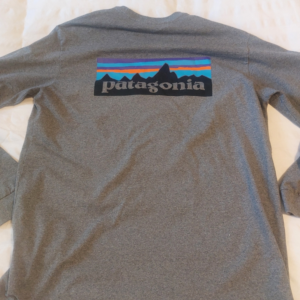 Patagonia long sleeved tee